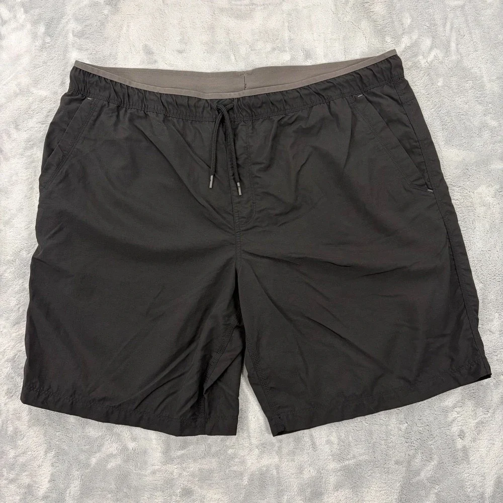 THE North Face Shorts Mens Size 2XL Outdoors Pockets Logo Pockets Black